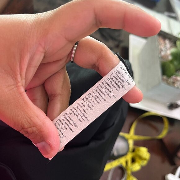 Spanx Leggings Look at me Know Camo Black Full Length Size Size M - Picture 5 of 5